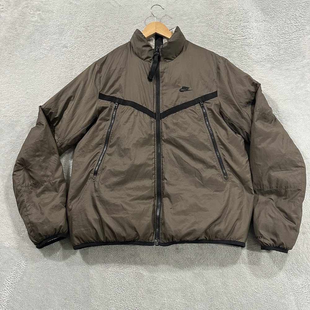 Nike Therma Puffer Jacket Men M Full Zip Riversible Brown White Repel Streetwear